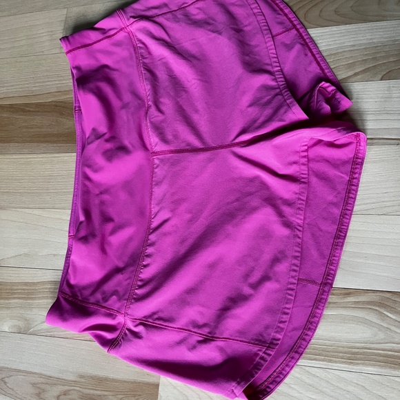 Lululemon speed up short size, HR, size 12 - Picture 9 of 11
